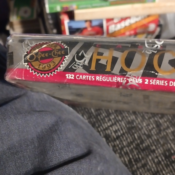 O-pee-chee premier hockey 1993 unopened 36 sealed pack box brand new Shirked wra - Picture 5 of 11